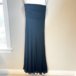 Lauren Ralph Lauren silk strapless A-line maxi formal dress size 6